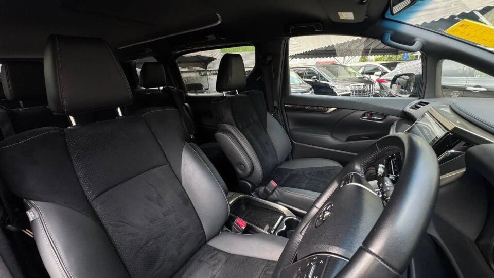 Toyota Alphard · Foto 292 Toyota Alphard — foto galeri 21