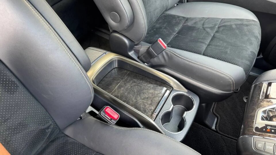Toyota Alphard · Foto 293 Toyota Alphard — foto galeri 22