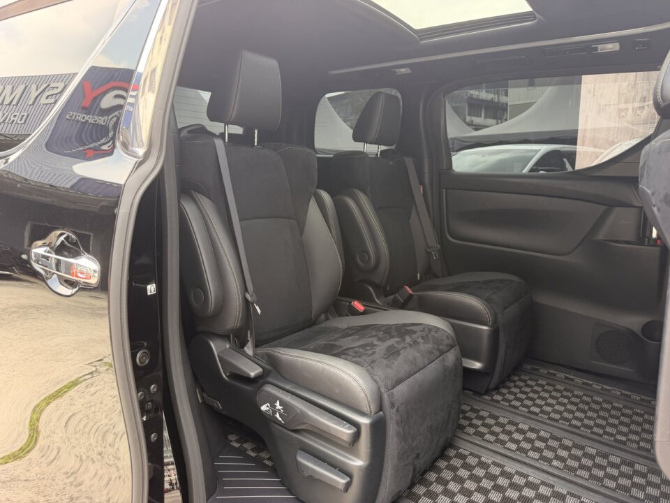 Toyota Alphard · Foto 315 Toyota Alphard — foto galeri 6