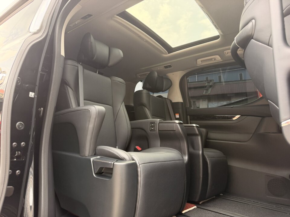 Toyota Alphard — foto galeri 7