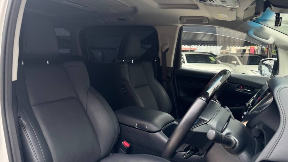 Toyota Alphard · Foto 351 Toyota Alphard — foto galeri 5
