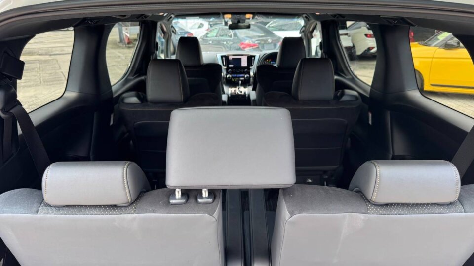 Toyota Alphard — foto galeri 10
