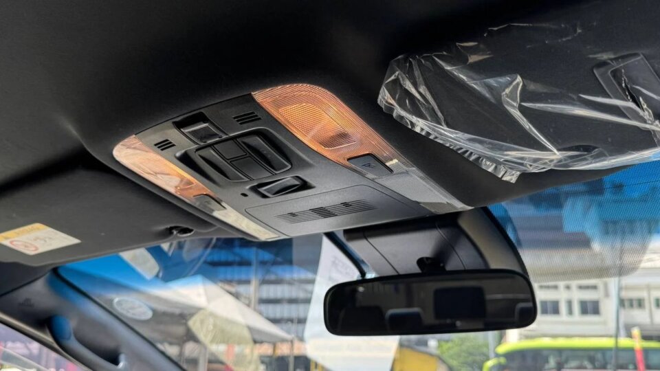 Toyota Alphard — foto galeri 19