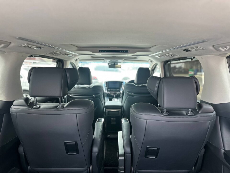 Toyota Alphard · Foto 846 Toyota Alphard — foto galeri 2