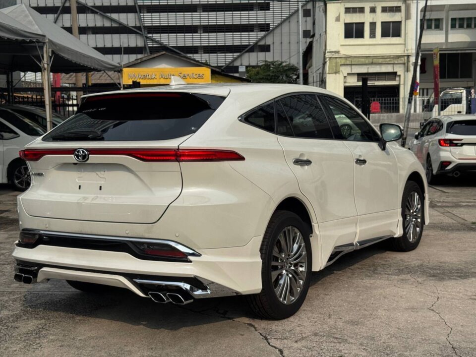 Toyota Harrier · Foto 576 Toyota Harrier — foto galeri 13